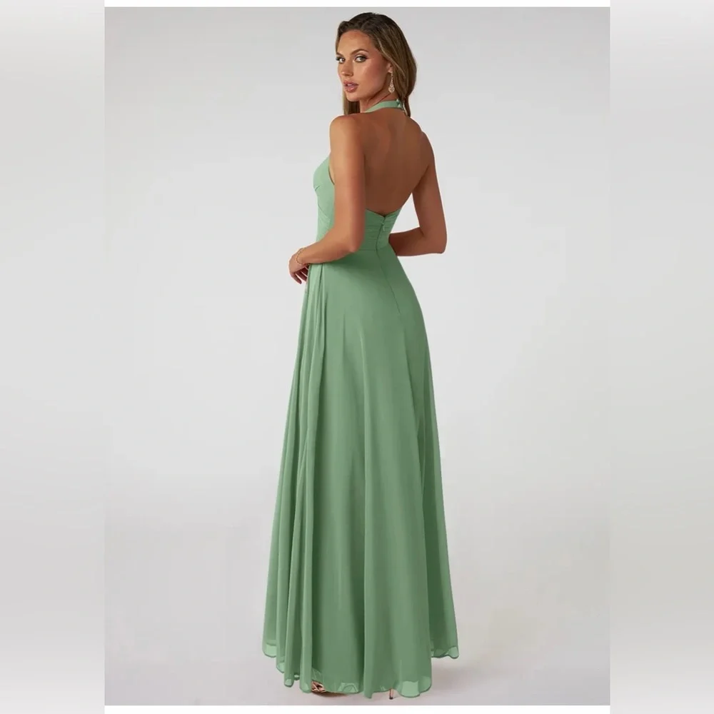 Azazie Tessie
Matcha A-Line V-Neck Pleated Chiffon Dress - Picture 2 of 4